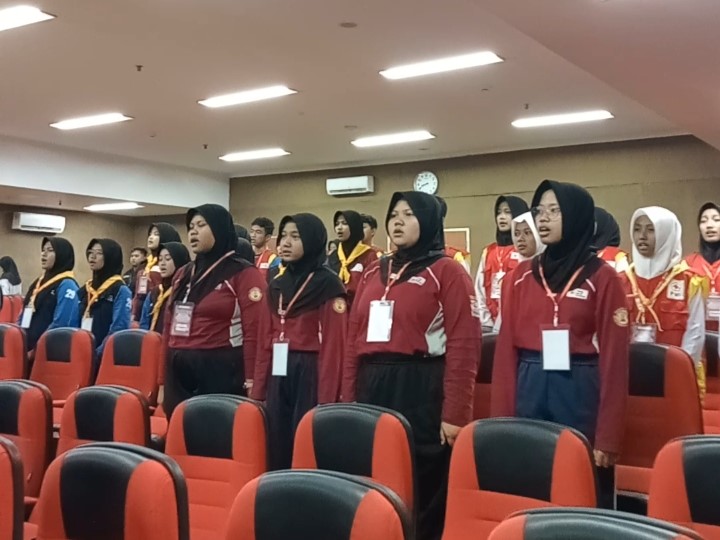 DINUS FIRS AID EDUCATION COMPETITION